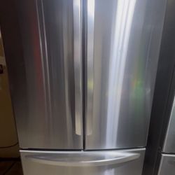 Counter Depth Refrigerator 
