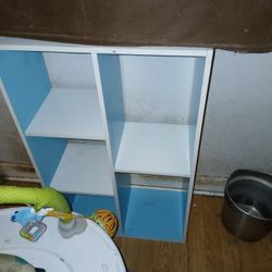 Small shelf  $5