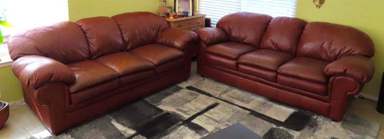 Brown / Mahogany Leather Couches for Sale