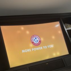 Samsung 65” curved tv un65ju670D