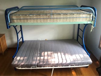 Blue bunk beds with twin & full size beds