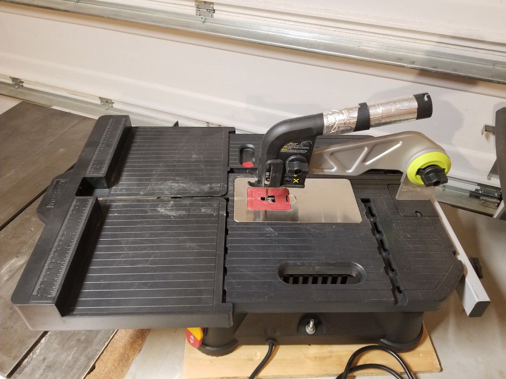 ROCKWELL BENCH TOP TABLE SAW