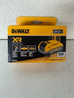 📌DEWALT 20V MAX XR POWERSTACK Lithium-Ion 3.5Ah Battery) 👉PRECIO FIRME NO MENOS👉$75 new