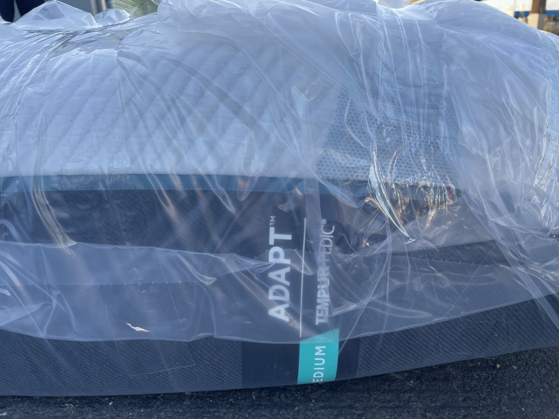Brand New Full Size Tempur-Pedic TEMPUR-Adapt® 11" Medium Mattress!! 