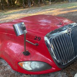 Hood 2014 INTERNATIONAL LONESTAR