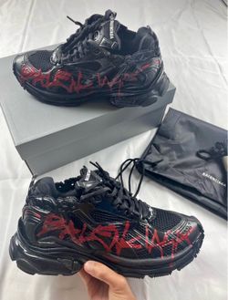 Balenciaga Runner