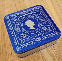 M&S Queen Elizabeth Platinum Jubilee Tin