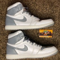 Air Jordan 1 Retro High OG “stealth” 