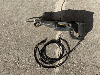 Black And Decker Reciprocating Saw