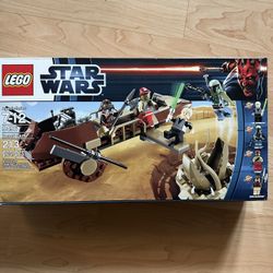 Lego Set 9496 Desert Skiff