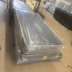 MATTRESS/COLCHON. TWIN $99/ FULL $140/ QUEEN $160