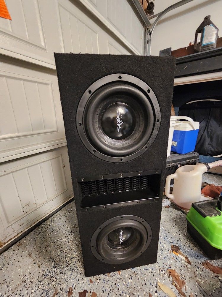 2 10" Skar Audio In Box Kicker1200.1 Mono Block Amp