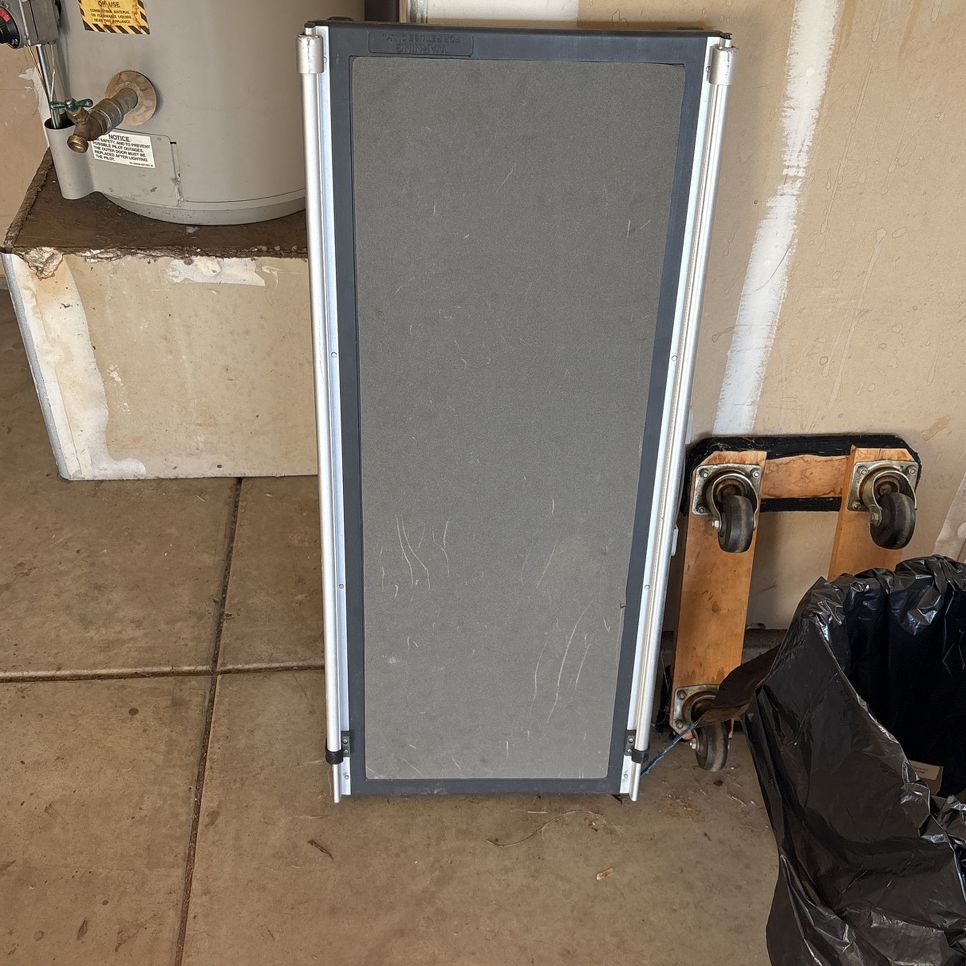 Dog Ramp $100 OBO ( Serious Buyers Only)