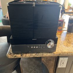 Sony CD Player / AM FM