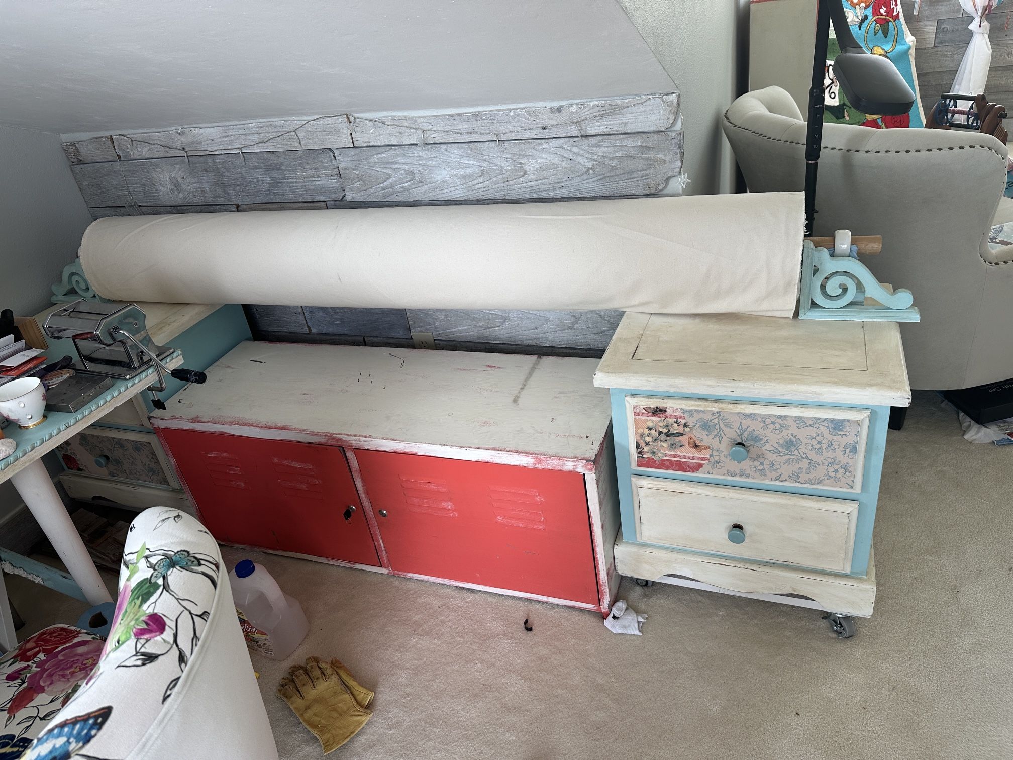 Canvas Roll And Supports