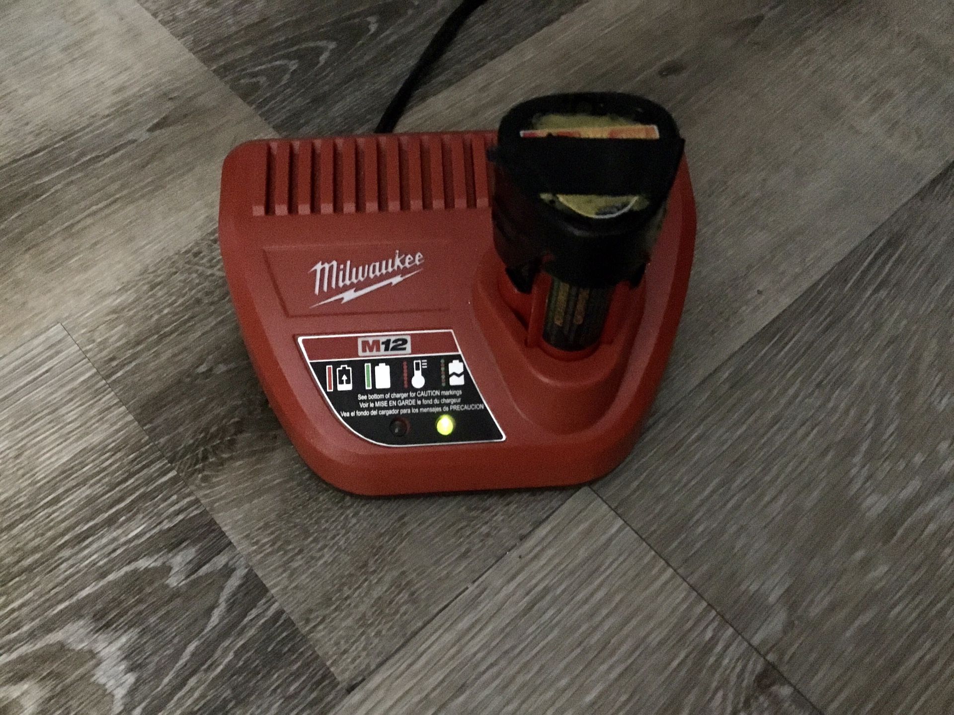 Milwaukee 12V Lithium Ion Charger-battery Not Included.