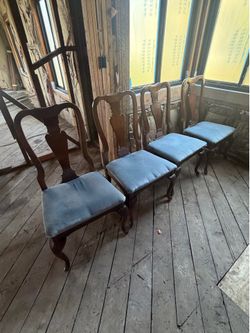 Dinning room chairs solid wood