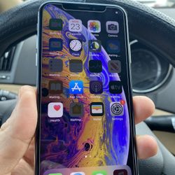 Iphone XS Unlocked 64gb & 256gb