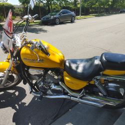 1996 Honda Magna