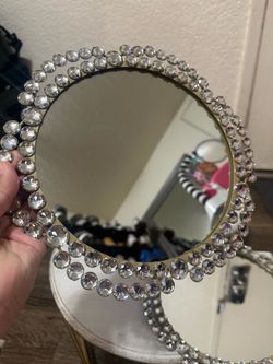 Set of 6 hanging mirrors