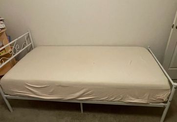 Twin Bed