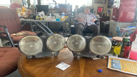 Left And Right Headlights 04 To 07 Jaguar Xj8 