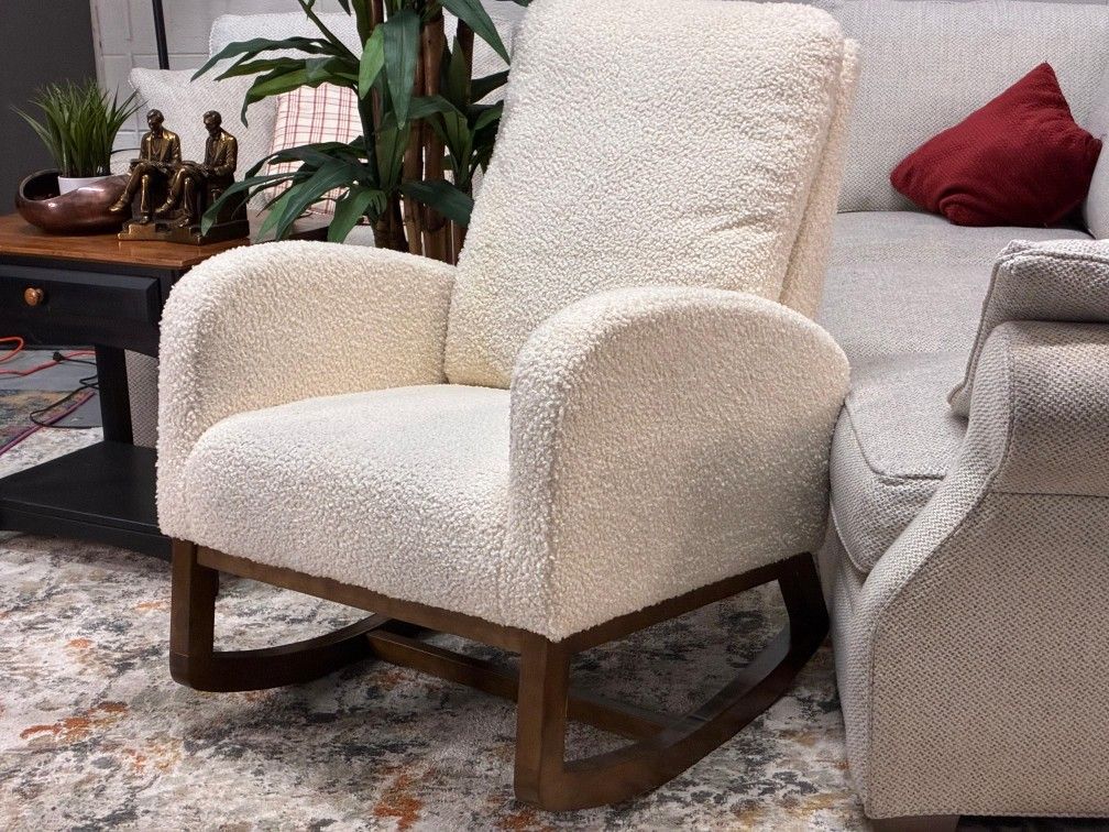 🤍 Modern Bouclé Rocking Chair – Walnut Base | Soft & Stylish