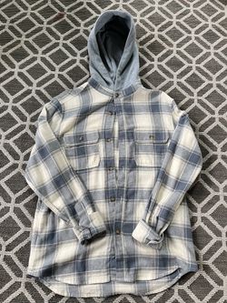 GREY AND WHITE BUTTON UP WJTH HOOD