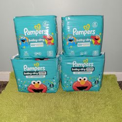 4 Pack 24 Diapers #5 Pampers Baby Dry