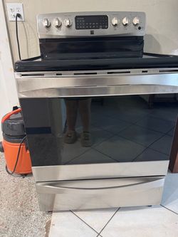 Stove (Kenmore Elite)