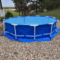 Metal Frame Pool