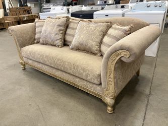SCHNADIG Beige Traditional Style Roll-Arm 3 Seat Sofa with Ornate Wood Frame