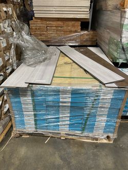 Flooring CLEARANCE. LVP, spc, engineered hardwood,laminate