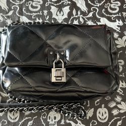 Black Quilted Padlock Purse