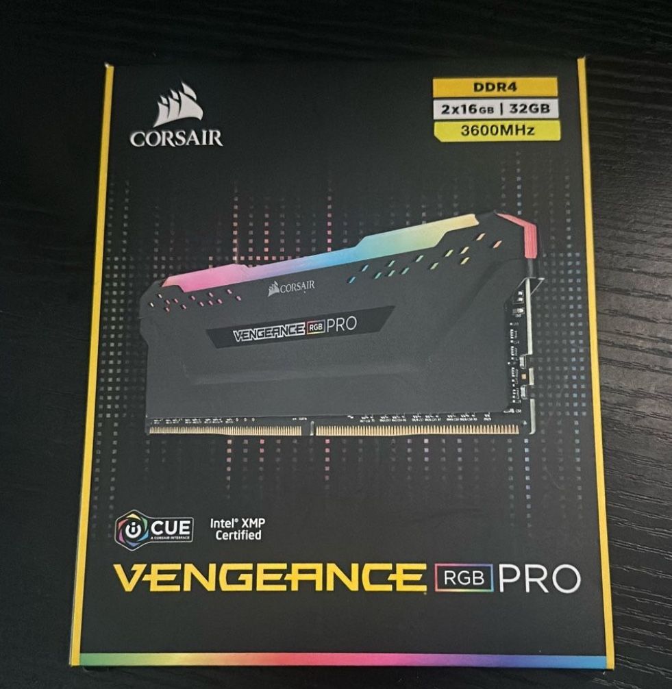 Corsair Vengeance RBG PRO DDR4 32gb RAM