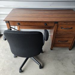 Desk & Chair (free delivery)