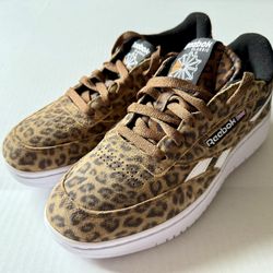 New Reebok Women’s Shoes 9.5 Leopard Print Shoes