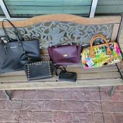 4 Purses For The Price Of One
