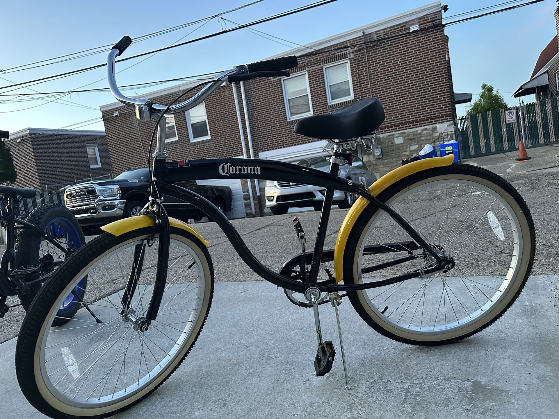 Corona Beach Cruiser Bike Yellow (Limited Edition)
