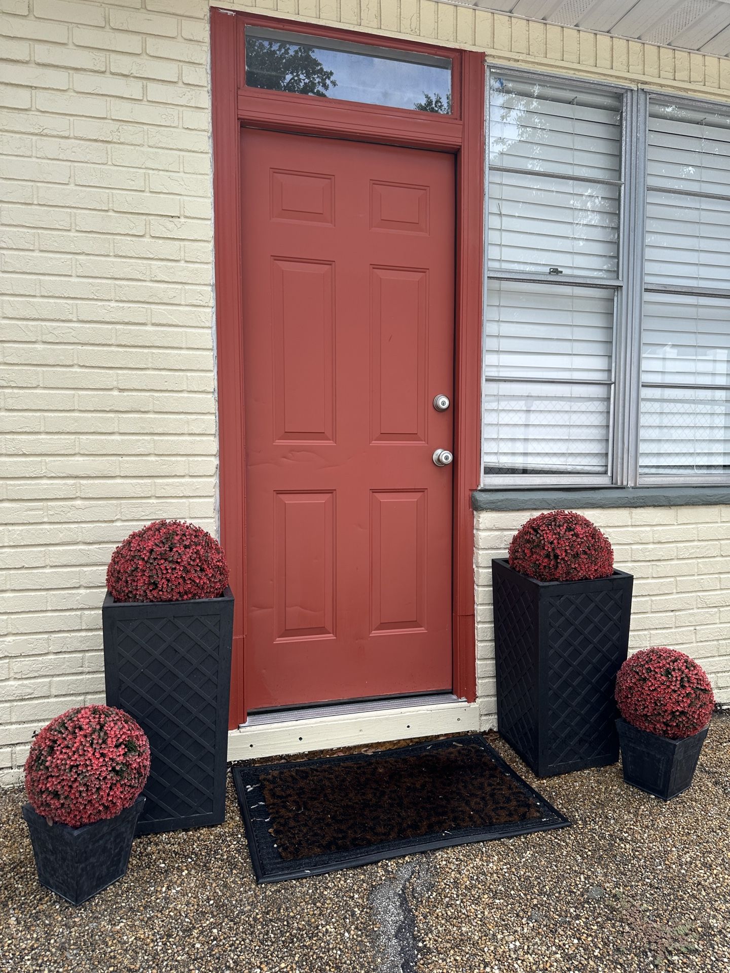 Planter Set w/Topiary Balls