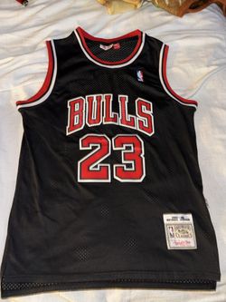 Mitchell & Ness Chicago Bulls Basketball Ball Size Large