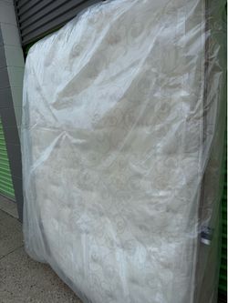 Queen size mattress