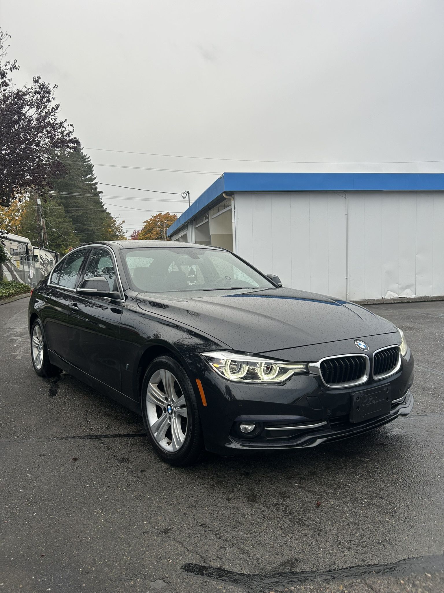 2017 BMW 330e