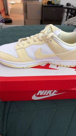 Nike dunks women
