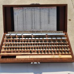 MACHINIST - GAGE BLOCK SET 83pc 