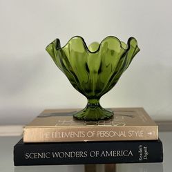 LE Smith Green Art Glass Pedestal Ruffle Bowl