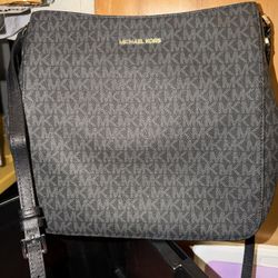 Michael Kors shoulder bag black