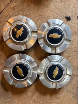 20’  Texas Edition Tahoe Suburban Silverado Hub Caps / Center Caps