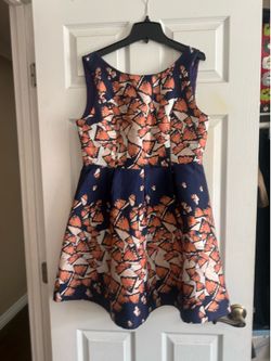 Butterfly print dress size 8