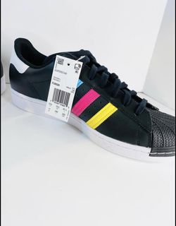 Adidas superstar FU9520 shell toe sneaker black/white/red/green/blue size 11 for in Los Angeles, CA -
